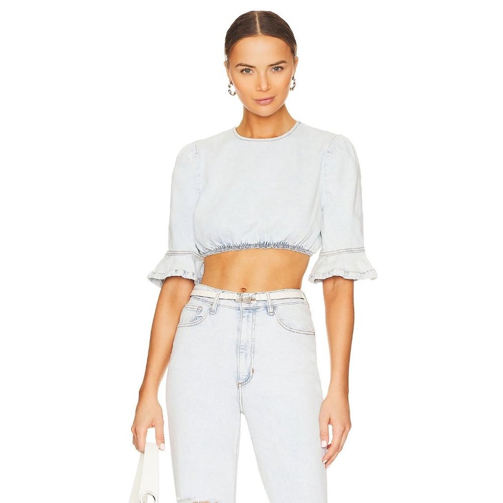WeWoreWhat NWT Cropped Denim Top in Super Light size Medium